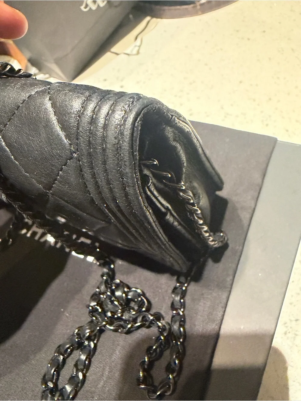 CHANEL classic quilted